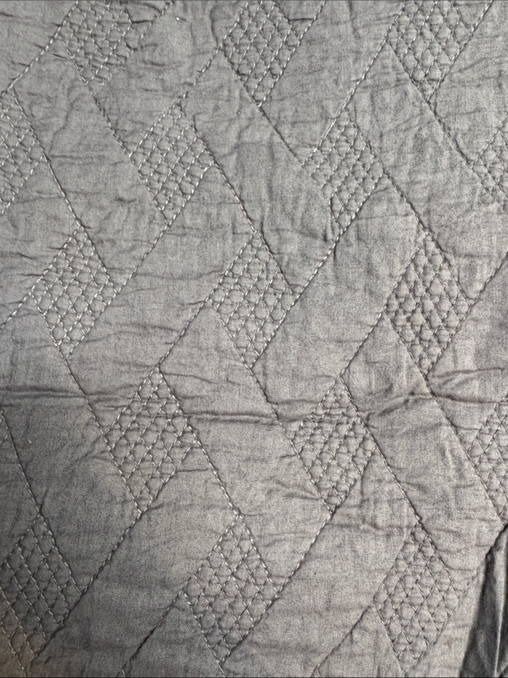Extra Long Twin dorm bedding. Gray quilt, blanket, fitted sheet, pillowcase.